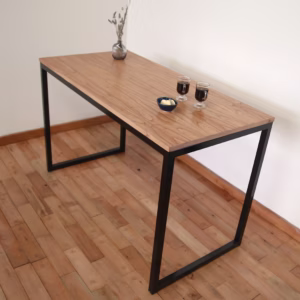 Mesa Mondrian de hierro y madera, color negro — Línea Magna, San Justo